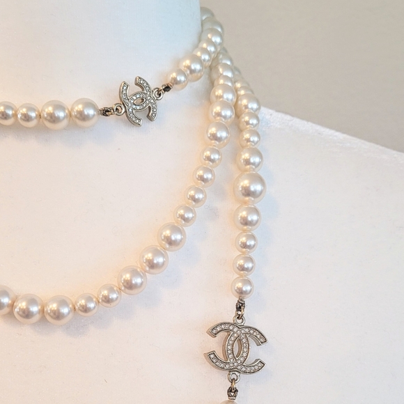 🚫SOLD🚫 CHANEL Rare Extra Long Double White Pearl - Picture 6 of 11